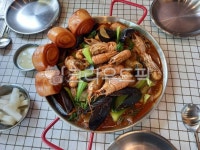 상차림, 마라딱새우, 퓨전중식, 왓새우, 음식, 사진,이미지,일러스트,캘리그라피 - 아화작가 크라우드픽 - 저작권 걱정 없는 상업용 이미지