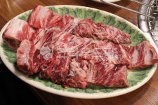 food, 음식, 소고기, 한우, 생고기, 사진,이미지,일러스트,캘리그라피 - 레어율작가 크라우드픽 - 저작권 걱정 없는 상업용 이미지