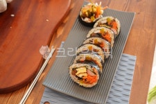 김밥, 식사, 분식, 음식, 끼니, 사진,이미지,일러스트,캘리그라피 - pb이로작가 크라우드픽 - 저작권 걱정 없는 상업용 이미지