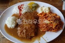 돈까스, 쫄면, donkatsu, food, 음식, 사진,이미지,일러스트,캘리그라피 - berehyj작가 크라우드픽 - 저작권 걱정 없는 상업용 이미지