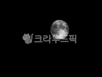 보름달, 선명한달, 밝은달, 추석달, nature, 사진,이미지,일러스트,캘리그라피 - hobaak작가 크라우드픽 - 저작권 걱정 없는 상업용 이미지