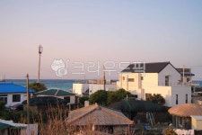 제주, 제주도, roof, 지붕, 일몰, 사진,이미지,일러스트,캘리그라피 - 가욤작가 크라우드픽 - 저작권 걱정 없는 상업용 이미지