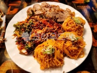 food, 음식, 골뱅이무침, 족뱅이, 족발, 사진,이미지,일러스트,캘리그라피 - Nhinaki2000작가 크라우드픽 - 저작권 걱정 없는 상업용 이미지