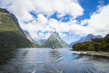 뉴질랜드, 밀포드사운드, 강, 대자연, 푸른하늘, 사진,이미지,일러스트,캘리그라피 - Nokmqsc3작가 크라우드픽 - 저작권 걱정 없는 상업용 이미지