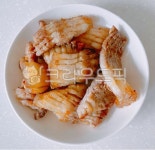 대경갈집삼겹살 | 삼겹살, 오겹살, 칼집삼겹살, 칼집오겹갈, 칼집, 사진,이미지,일러스트,캘리그라피 - 먹방작가 크라우드픽 - 저작권 걱정 없는 상업용 이미지