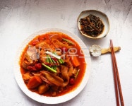 요리, 닭볶음탕, 반찬, 묵은지닭볶음탕, 묵은지닭요리, 사진,이미지,일러스트,캘리그라피 - 크리스탈고작가 크라우드픽 - 저작권 걱정 없는 상업용... 