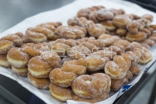 꽈배기, 빵, 도넛, 도너츠, 제빵, 사진,이미지,일러스트,캘리그라피 - natsu u작가 크라우드픽 - 저작권 걱정 없는 상업용 이미지