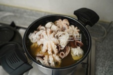 먹거리, 해물, 해산물, 쭈꾸미, 주꾸미, 사진,이미지,일러스트,캘리그라피 - pb이로작가 크라우드픽 - 저작권 걱정 없는 상업용 이미지
