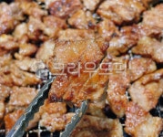 돼지갈비, 숯불갈비, 숯불돼지갈비, 숯불양념갈비, 숯불고기, 사진,이미지,일러스트,캘리그라피 - 먹방작가 크라우드픽 - 저작권 걱정 없는 상업용... 