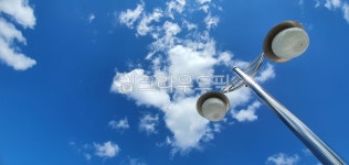 구름, 푸른, 파란, 하얀, 파란색, 사진,이미지,일러스트,캘리그라피 - 낭만여행작가 크라우드픽 - 저작권 걱정 없는 상업용 이미지