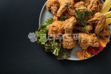 friedchicken, 닭튀김, food, 음식, 치킨, 사진,이미지,일러스트,캘리그라피 - kimdsjh16작가 크라우드픽 - 저작권 걱정 없는 상업용 이미지