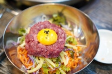 food, 식품, 육회비빔라면, 계란, egg, 사진,이미지,일러스트,캘리그라피 - Kairos작가 크라우드픽 - 저작권 걱정 없는 상업용 이미지