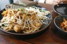 파타이, 팟타이, 태국요리, 태국음식, 타이푸드, 사진,이미지,일러스트,캘리그라피 - Ndanakim1222작가 크라우드픽 - 저작권 걱정 없는 상업용... 