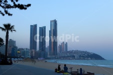 해운대, 모래사장, 해변, 부산, 광안리, 사진,이미지,일러스트,캘리그라피 - 담다damda작가 크라우드픽 - 저작권 걱정 없는 상업용 이미지