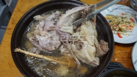 옻닭, 옻, 옻닭백숙, 닭백숙, 백숙, 사진,이미지,일러스트,캘리그라피 - 픽미픽미픽미업작가 크라우드픽 - 저작권 걱정 없는 상업용 이미지