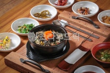 영양밥, 영양굴밥, 영양굴돌솥밥, 굴밥, 굴돌솥밥, 사진,이미지,일러스트,캘리그라피 - 미미스튜디오작가 크라우드픽 - 저작권 걱정 없는 상업용... 