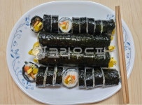 집김밥, 소풍음식, 김밥, gimbap, 나들이도시락, 사진,이미지,일러스트,캘리그라피 - Duddk84작가 크라우드픽 - 저작권 걱정 없는 상업용 이미지