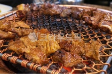 갈비, 돼지갈비, 갈비구이, 숯불갈비, 철판구이, 사진,이미지,일러스트,캘리그라피 - Nkimyb8910작가 크라우드픽 - 저작권 걱정 없는 상업용... 
