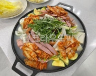 부대찌개, 부대전골, 찌개, 전골, 햄, 사진,이미지,일러스트,캘리그라피 - Letty작가 크라우드픽 - 저작권 걱정 없는 상업용 이미지