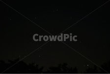 하늘, 별, 별빛, 나무, 어둠, 사진,이미지,일러스트,캘리그라피 - onongboo작가 크라우드픽 - 저작권 걱정 없는 상업용 이미지