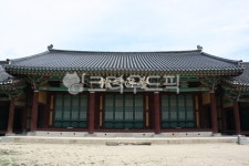 전주, 객사, 사신, 숙소, 풍패지관, 사진,이미지,일러스트,캘리그라피 - 구리와써작가 크라우드픽 - 저작권 걱정 없는 상업용 이미지