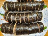 음식, food, 채소, 김밥, 접시, 사진,이미지,일러스트,캘리그라피 - 양파스토리작가 크라우드픽 - 저작권 걱정 없는 상업용 이미지