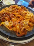 food, 음식, 쭈꾸미, 볶음, 철판, 사진,이미지,일러스트,캘리그라피 - 쭈꾸밍작가 크라우드픽 - 저작권 걱정 없는 상업용 이미지