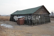 소금창고, 소래소금창고, 염전, 소래, 창고, 사진,이미지,일러스트,캘리그라피 - Deep bLUE작가 크라우드픽 - 저작권 걱정 없는 상업용 이미지