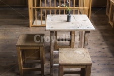 카페, 교실, 인테리어, 테이블, 의자, 사진,이미지,일러스트,캘리그라피 - natsu u작가 크라우드픽 - 저작권 걱정 없는 상업용 이미지