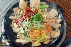 stirfriedpork, 두루치기, teppanyaki, 철판구이, 철판요리, 사진,이미지,일러스트,캘리그라피 - Fresh Eggs작가 크라우드픽 - 저작권 걱정... 