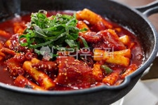 낙지, 오징어, 주꾸미, 쭈꾸미, 삼겹살, 사진,이미지,일러스트,캘리그라피 - brand1st작가 크라우드픽 - 저작권 걱정 없는 상업용 이미지