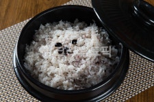 밥, 쌀, 콩밥, 가마솥밥, 솥밥, 사진,이미지,일러스트,캘리그라피 - thefoodbox작가 크라우드픽 - 저작권 걱정 없는 상업용 이미지