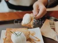 달콤커피한스브레드 | 달콤바삭, 브레드, 빵, 맛집, 카페, 사진,이미지,일러스트,캘리그라피 - slowI작가 크라우드픽 - 저작권 걱정 없는 상업용 이미지