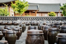 장독대, 항아리, 도자기, 전통그릇, 향토, 사진,이미지,일러스트,캘리그라피 - 삶은아름답다작가 크라우드픽 - 저작권 걱정 없는 상업용 이미지