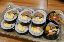 김밥, 고기김밥, 음식, 롤, 분식, 사진,이미지,일러스트,캘리그라피 - jaeemorn작가 크라우드픽 - 저작권 걱정 없는 상업용 이미지