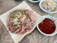 향어, 민물회, 향어회, 초장, 초고추장, 사진,이미지,일러스트,캘리그라피 - heejaetracychoi작가 크라우드픽 - 저작권 걱정 없는 상업용 이미지