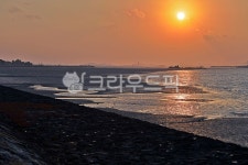 일몰, 바다, 오이도, 시흥시, 서해, 사진,이미지,일러스트,캘리그라피 - Deep bLUE작가 크라우드픽 - 저작권 걱정 없는 상업용 이미지