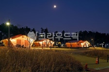 글램핑장, 캠핑장, 글램핑, 인천송도국제캠핑장, 야경, 사진,이미지,일러스트,캘리그라피 - Deep bLUE작가 크라우드픽 - 저작권 걱정 없는... 