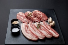 pork, 돼지고기, meat, 고기, food, 사진,이미지,일러스트,캘리그라피 - gragoribak작가 크라우드픽 - 저작권 걱정 없는 상업용 이미지