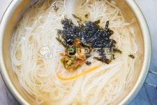 음식, 국수, 잔치국수, food, 냄비, 사진,이미지,일러스트,캘리그라피 - neon0083작가 크라우드픽 - 저작권 걱정 없는 상업용 이미지