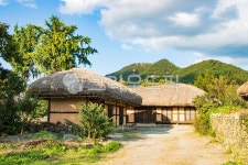 초가집, 한국, 민속촌, 전통, 농촌, 사진,이미지,일러스트,캘리그라피 - 게울박쥐작가 크라우드픽 - 저작권 걱정 없는 상업용 이미지