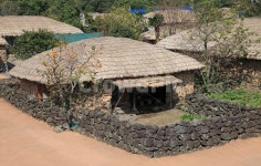 성읍민속마을, 초가집, 집, 주택, 전통, 사진,이미지,일러스트,캘리그라피 - 프리이미지작가 크라우드픽 - 저작권 걱정 없는 상업용 이미지