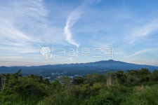 제주도, 군산오름, 오름, 제주오름, 한라산, 사진,이미지,일러스트,캘리그라피 - HaeSong작가 크라우드픽 - 저작권 걱정 없는 상업용 이미지