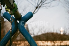 필름사진, 놀이터, 그네, playground, swing, 사진,이미지,일러스트,캘리그라피 - 양자택일열반작가 크라우드픽 - 저작권 걱정 없는 상업용... 