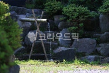 풍경, 샘물, 대나무, 자연, 샘터, 사진,이미지,일러스트,캘리그라피 - ch.6733작가 크라우드픽 - 저작권 걱정 없는 상업용 이미지