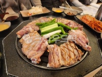 닭구이, 닭갈비, 닭, 치킨, 고기, 사진,이미지,일러스트,캘리그라피 - 동그라미동동작가 크라우드픽 - 저작권 걱정 없는 상업용 이미지