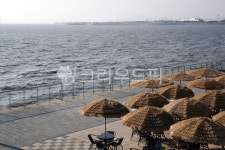 송도랜드마크시티1호수변공원, 송도신도시, 바다, 원두막, 수변공원, 사진,이미지,일러스트,캘리그라피 - Deep bLUE작가 크라우드픽 - 저작권... 