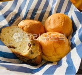 bread, 빵, 아침, brunch, breakfast, 사진,이미지,일러스트,캘리그라피 - 양말이작가 크라우드픽 - 저작권 걱정 없는 상업용 이미지