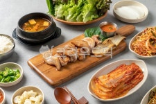 삼겹살, 한식, 상차림, 목살구이, 삼겹살구이, 사진,이미지,일러스트,캘리그라피 - coolazrael작가 크라우드픽 - 저작권 걱정 없는 상업용 이미지