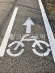 asphalt, 아스팔트, 자전거도로, 표시판, 자전거, 사진,이미지,일러스트,캘리그라피 - 밀키문작가 크라우드픽 - 저작권 걱정 없는 상업용 이미지